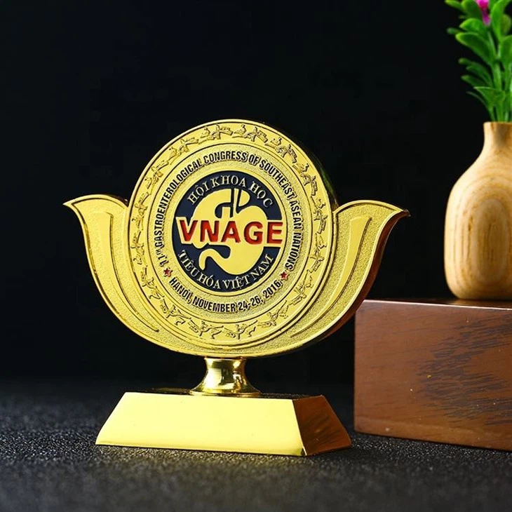 World Sports Super Metal Award Trophy